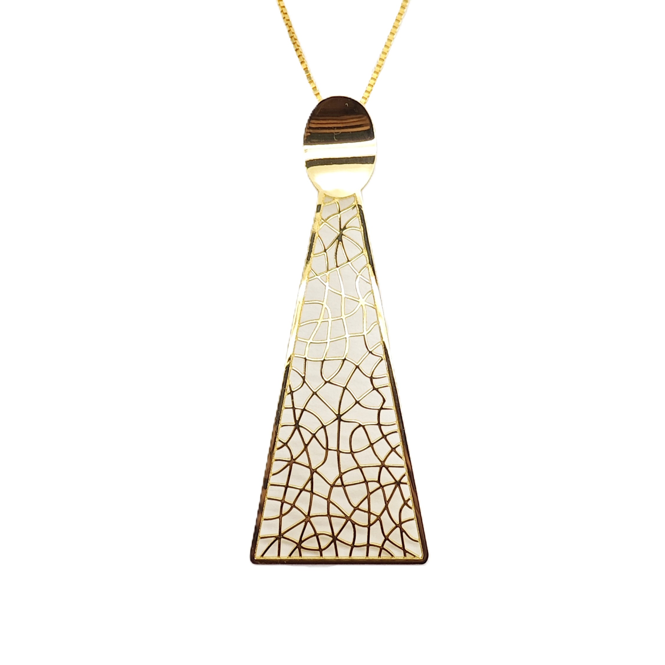 MEDALHA AURA TRIANGULO